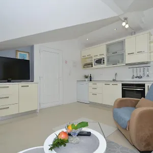 Klaudia Apartment